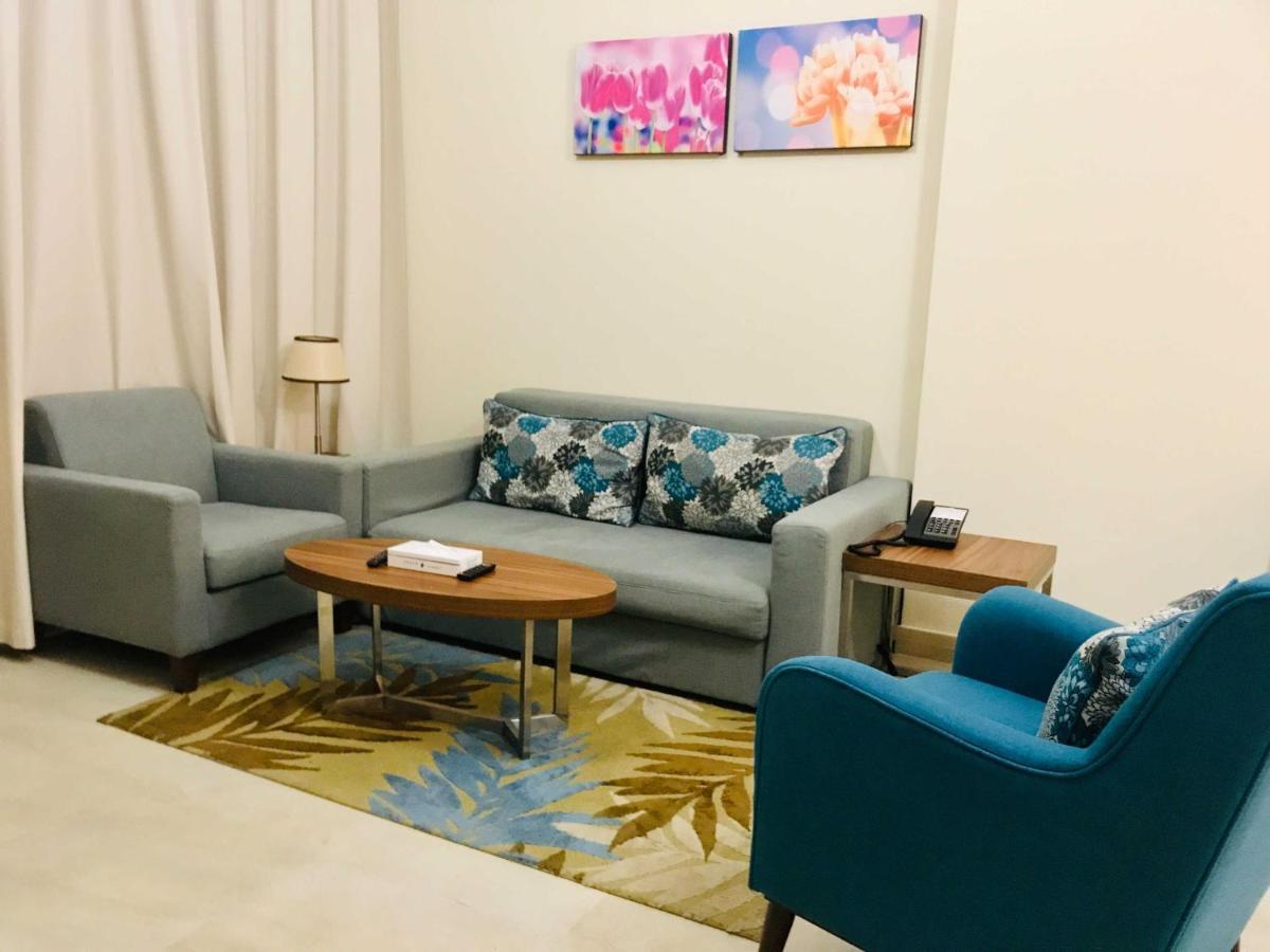 Tulip Al Barsha Hotel Apartment Ντουμπάι Εξωτερικό φωτογραφία