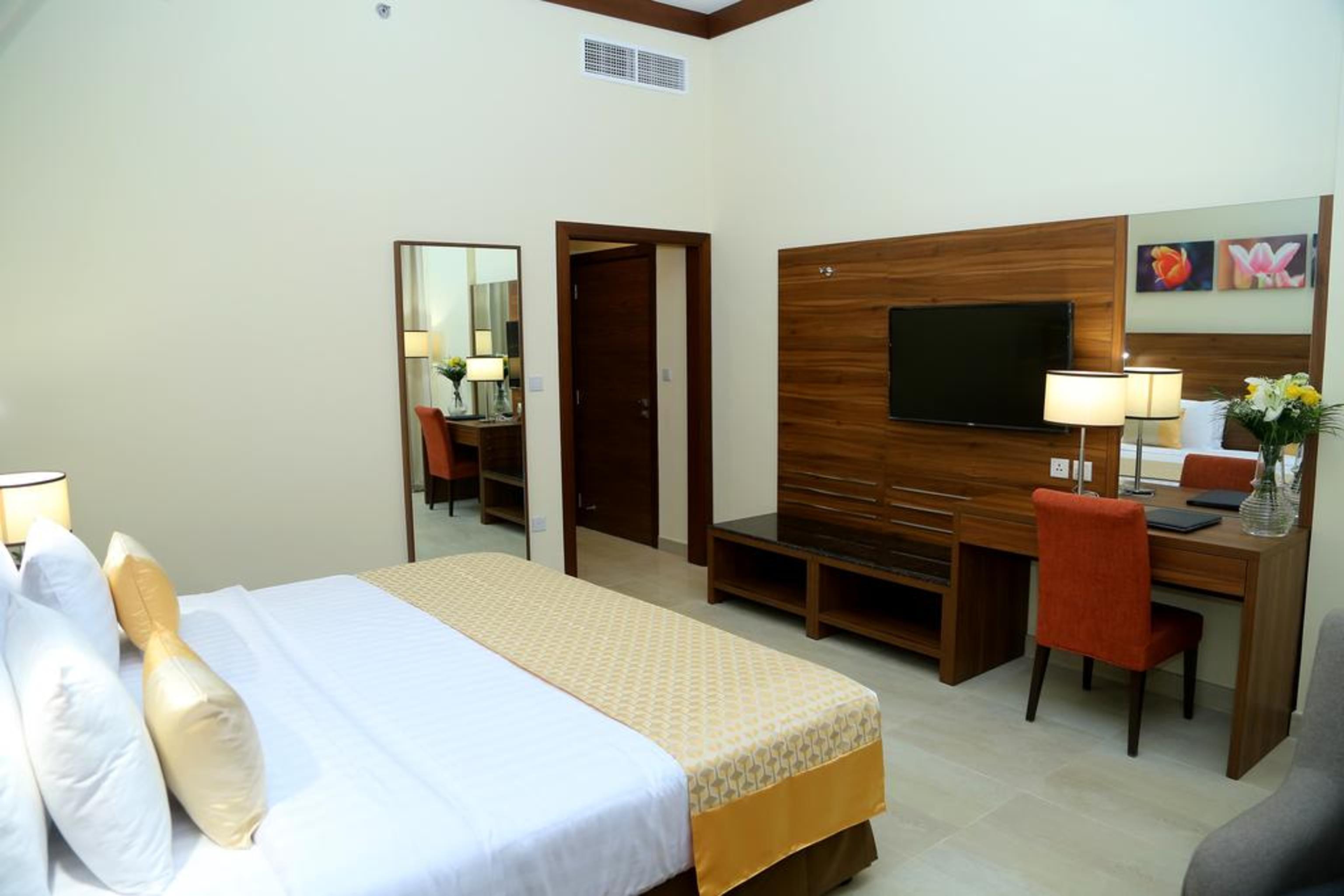 Tulip Al Barsha Hotel Apartment Ντουμπάι Εξωτερικό φωτογραφία