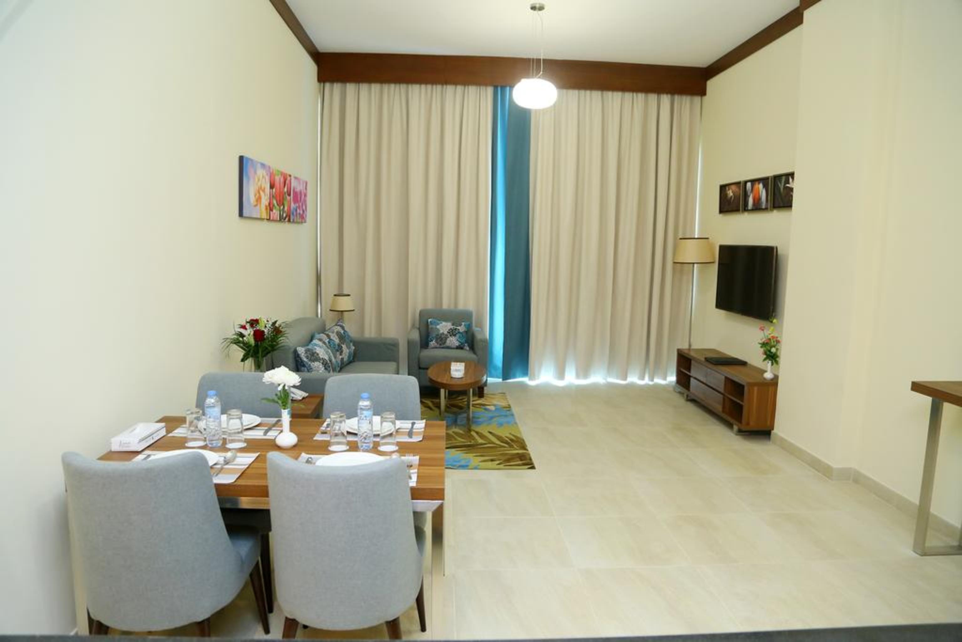 Tulip Al Barsha Hotel Apartment Ντουμπάι Εξωτερικό φωτογραφία